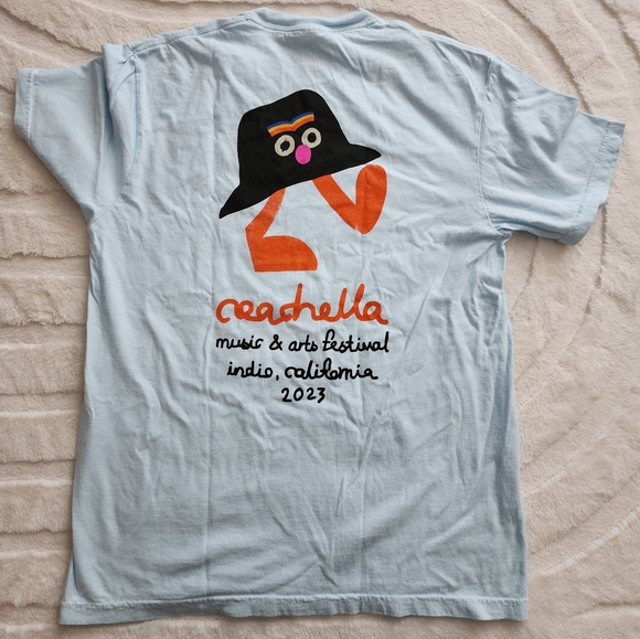 Coachella 2023 t-shirt - Picture 2 of 2